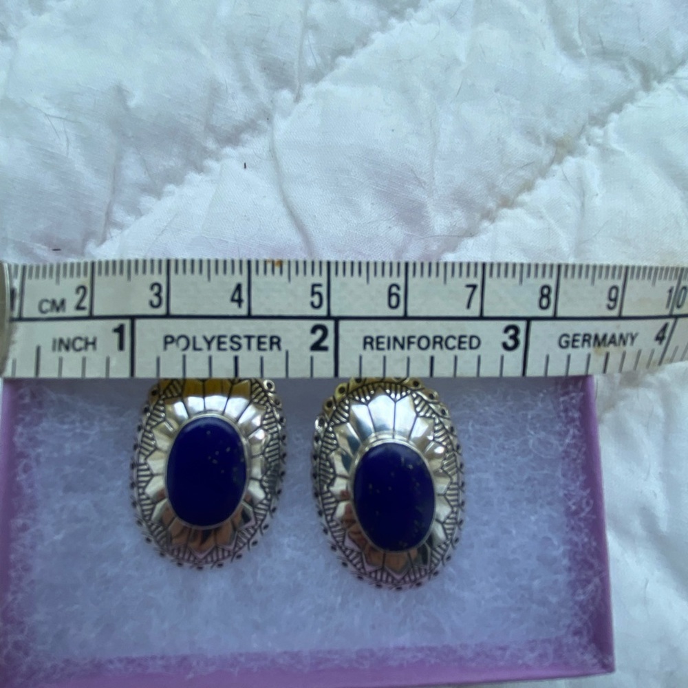 Sterling silver and lapis stud earrings. - Picture 2 of 4